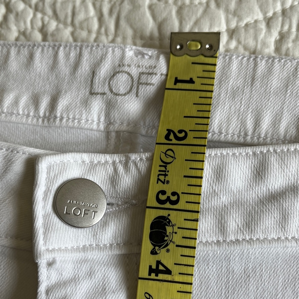 LOFT Curvy Cotton Straight Jeans Womens 32/14 White Pockets Beach Cruise - Picture 11 of 16